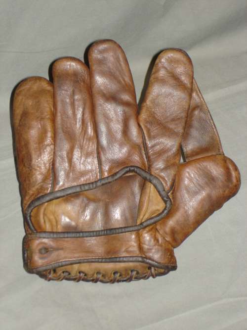 Winchester 8180 Back